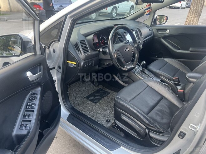 Kia K3 2015, 193,000 km - 1.6 l - Bakı