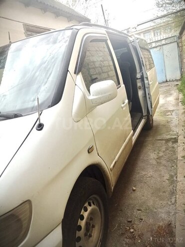 Mercedes Vito 1999, 350,000 km - 2.2 л - Yevlax