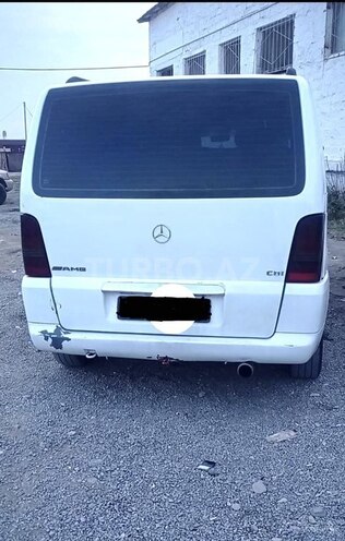 Mercedes Vito 1999, 350,000 km - 2.2 л - Yevlax