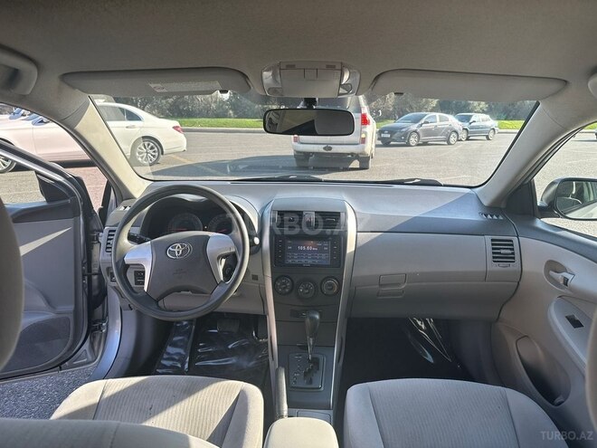 Toyota Corolla 2008, 230,000 km - 1.6 л - Biləsuvar