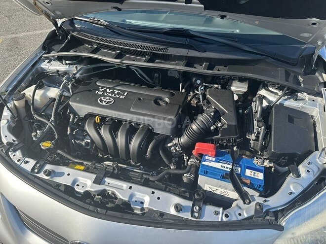 Toyota Corolla 2008, 230,000 km - 1.6 л - Biləsuvar