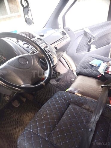 Mercedes Vito 1999, 350,000 km - 2.2 л - Yevlax