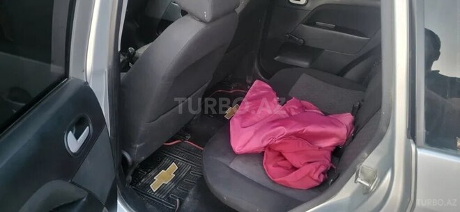 Ford Fiesta 2005, 324,000 km - 1.4 l - Gəncə