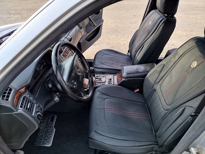 Mercedes E 220 d 2001, 309,000 km - 2.2 л - Sabirabad