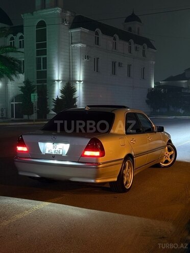 Mercedes C 240 1998, 219,000 km - 2.4 l - Astara