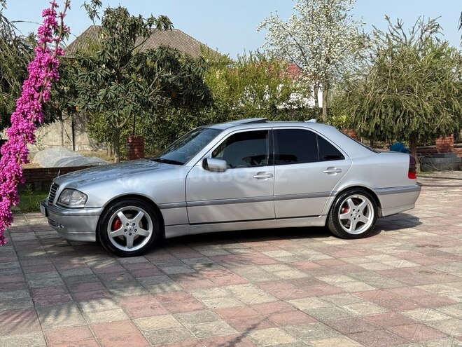 Mercedes C 240 1998, 219,000 km - 2.4 l - Astara