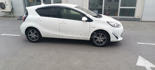 Toyota Aqua 2019, 106,000 km - 1.5 l - Bakı