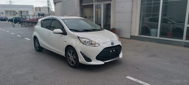 Toyota Aqua 2019, 106,000 km - 1.5 l - Bakı