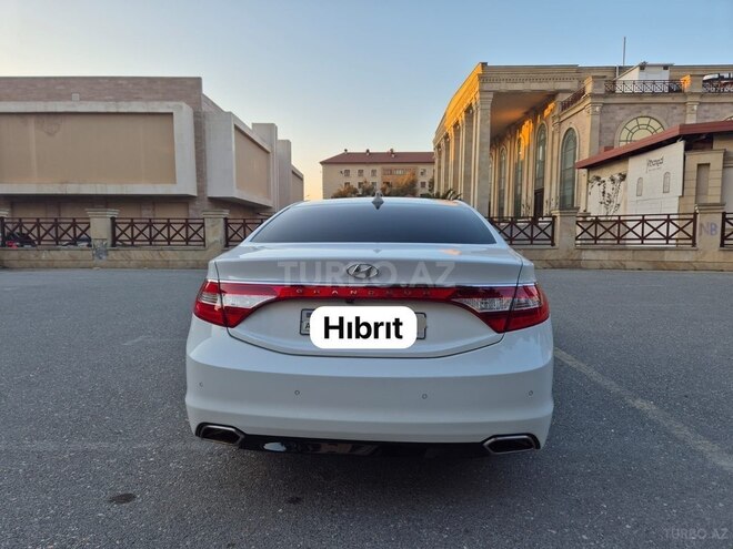 Hyundai Grandeur 2016, 115,000 km - 2.4 л - Bakı