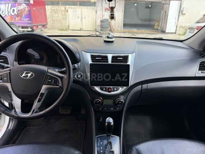 Hyundai Accent 2013, 102,000 km - 1.6 l - Bakı