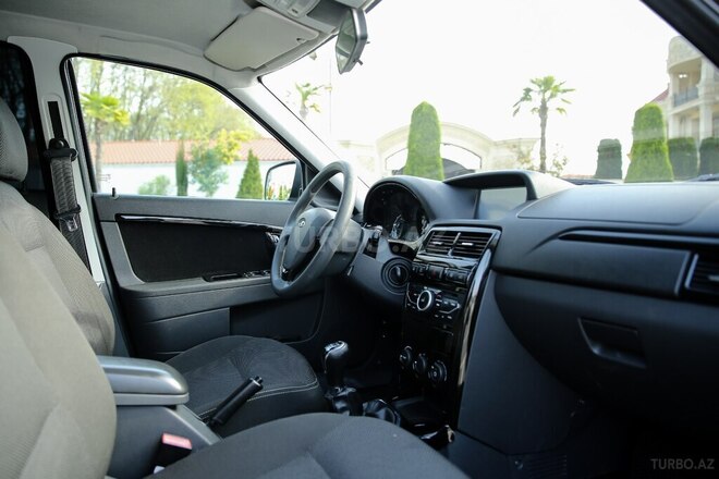 LADA (VAZ) Priora 2018, 159,000 km - 1.6 l - Lənkəran