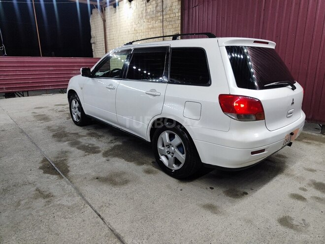 Mitsubishi Airtrek 2002, 277,000 km - 2.0 л - Bakı