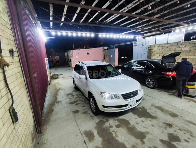 Mitsubishi Airtrek 2002, 277,000 km - 2.0 л - Bakı