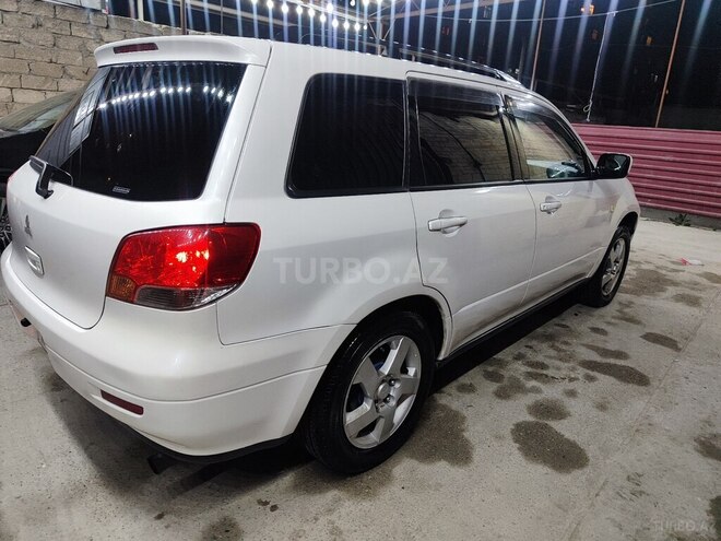 Mitsubishi Airtrek 2002, 277,000 km - 2.0 л - Bakı