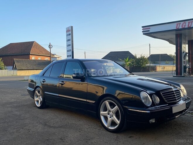 Mercedes E 240 2000, 350,000 km - 2.6 l - Lənkəran