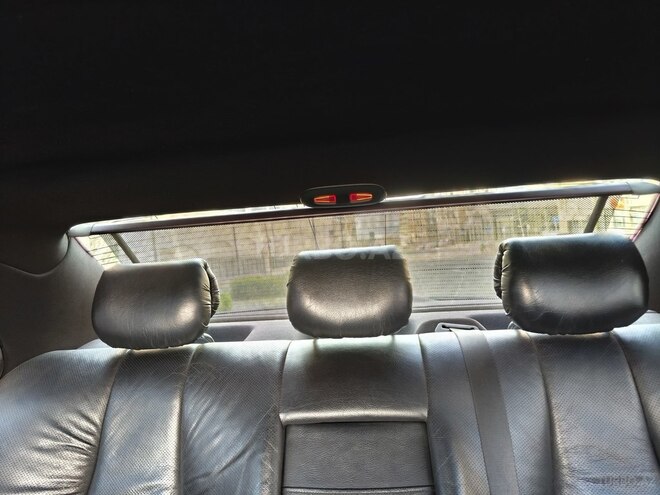Mercedes S 320 2001, 366,000 km - 3.2 l - Bakı
