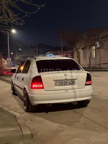 Opel Astra 2006, 260,000 km - 1.4 l - Bakı
