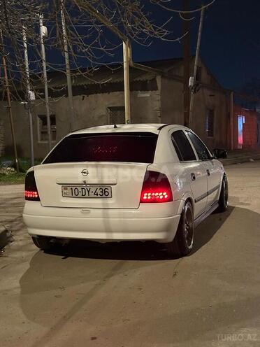 Opel Astra 2006, 260,000 km - 1.4 l - Bakı