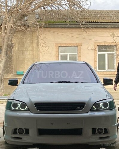 Opel Astra 2006, 260,000 km - 1.4 l - Bakı