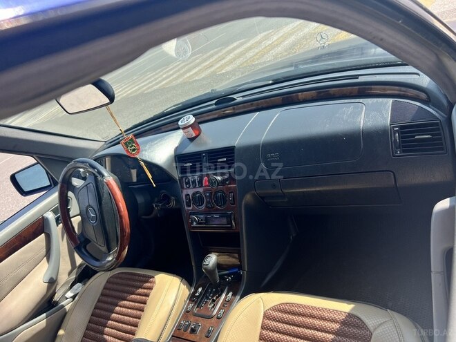 Mercedes C 220 d 1999, 650,000 km - 2.2 л - Gəncə