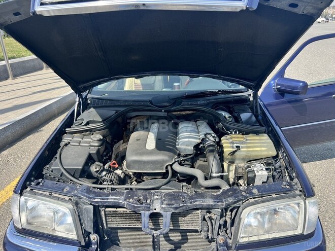 Mercedes C 220 d 1999, 650,000 km - 2.2 л - Gəncə