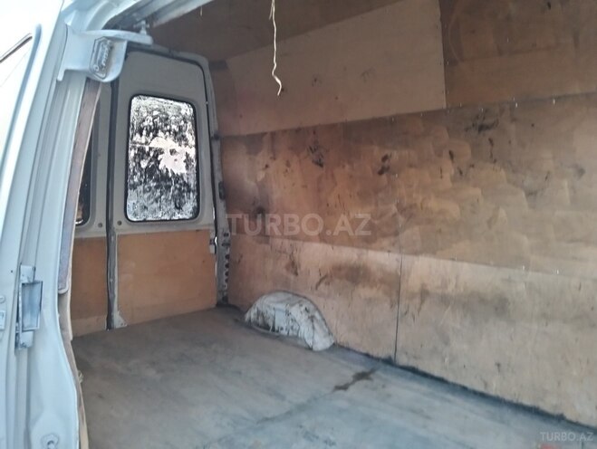Ford Transit 1997, 520,000 km - 2.5 л - Salyan