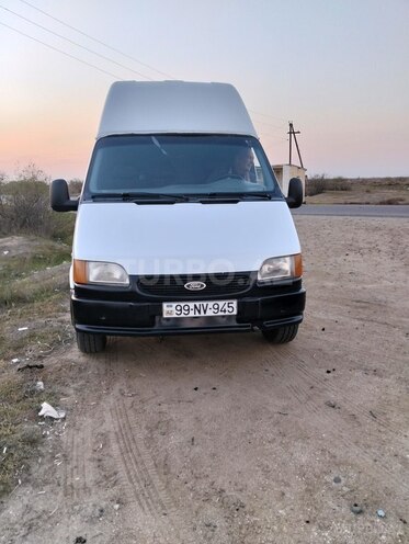Ford Transit 1997, 520,000 km - 2.5 л - Salyan