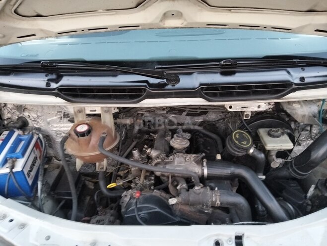 Ford Transit 1997, 520,000 km - 2.5 л - Salyan