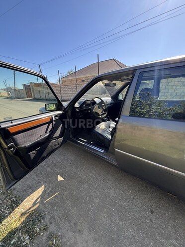 Mercedes E 250 1992, 362,819 km - 2.5 l - Goranboy