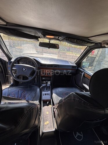 Mercedes E 250 1992, 362,819 km - 2.5 l - Goranboy