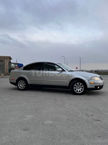 Volkswagen Passat 2001, 220,200 km - 1.8 l - Bakı