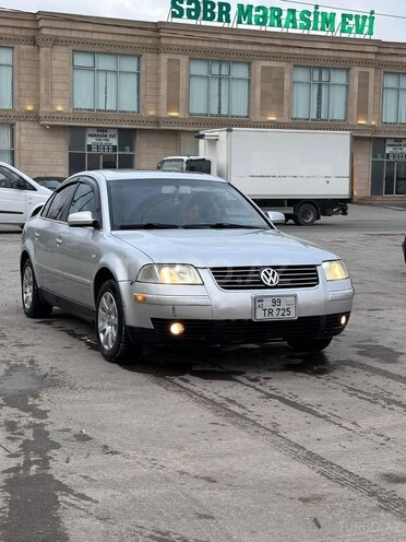 Volkswagen Passat 2001, 220,200 km - 1.8 l - Bakı