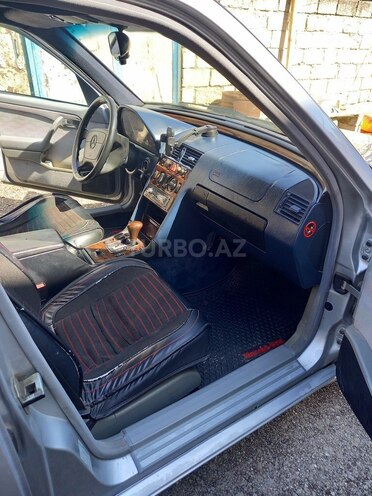 Mercedes C 200 1996, 135,000 km - 2.0 l - Bakı