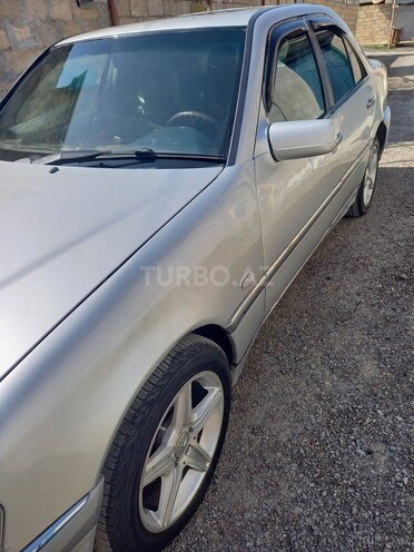 Mercedes C 200 1996, 135,000 km - 2.0 l - Bakı