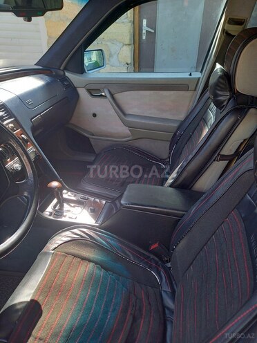 Mercedes C 200 1996, 135,000 km - 2.0 l - Bakı