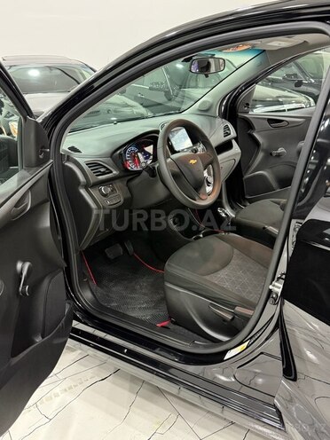 Chevrolet Spark-11