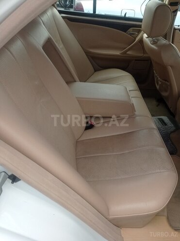 Mercedes E 240 2000, 242,000 km - 2.4 l - Kürdəmir