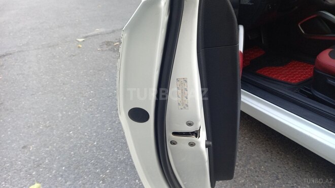 Hyundai Veloster 2012, 150,000 km - 1.6 l - Bakı