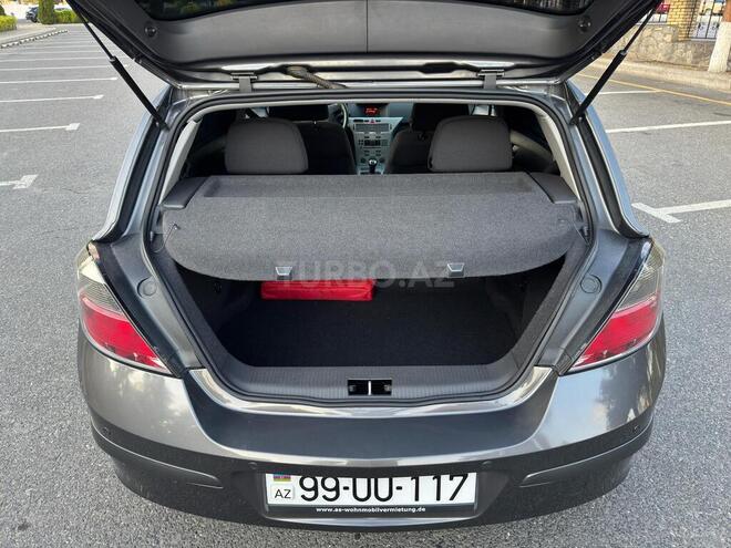 Opel Astra 2009, 115,400 km - 1.4 l - Şəki