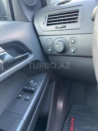 Opel Astra 2009, 115,400 km - 1.4 l - Şəki