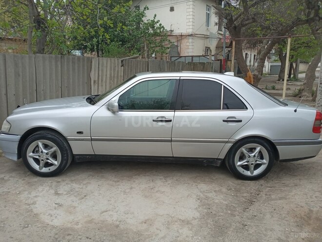 Mercedes C 200 1995, 450,000 km - 2.0 l - İmişli