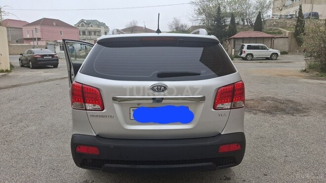 Kia Sorento 2009, 258,000 km - 2.0 l - Bakı