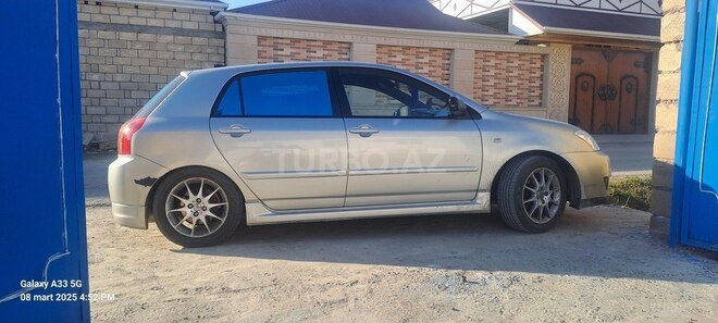 Toyota Corolla 2005, 300,000 km - 1.4 л - Hacıqabul