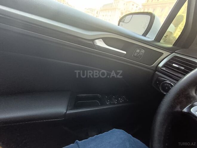 Ford Fusion (North America) 2013, 231,000 km - 1.6 l - Bakı