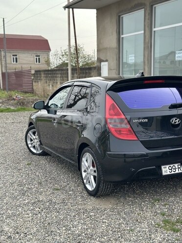 Hyundai i30 2010, 247,000 km - 1.4 l - Quba