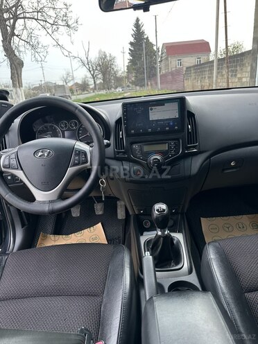 Hyundai i30 2010, 247,000 km - 1.4 l - Quba
