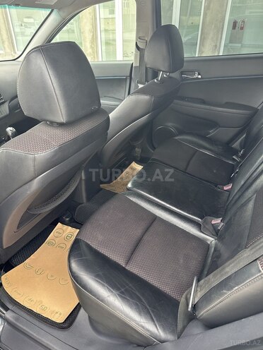 Hyundai i30 2010, 247,000 km - 1.4 l - Quba