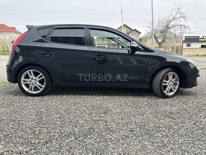 Hyundai i30 2010, 247,000 km - 1.4 l - Quba