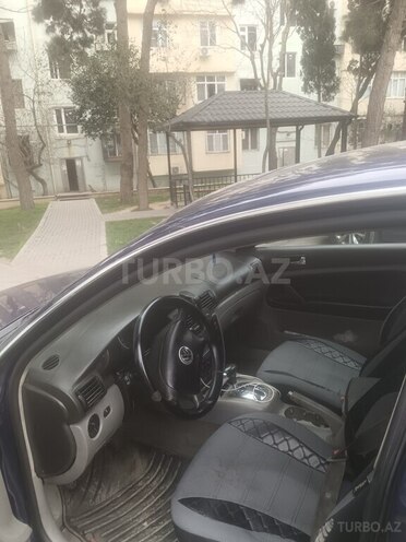 Volkswagen Passat 2002, 286,958 km - 1.8 l - Bakı