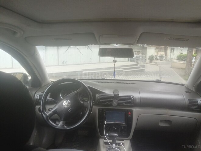 Volkswagen Passat 2002, 286,958 km - 1.8 l - Bakı